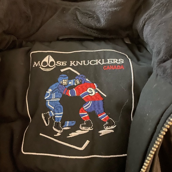 KIDS M/M AUTHENTIC MOOSE KNUCKLE COAT! PLEASE READ BELOW! - Picture 3 of 4